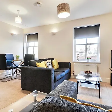 Sapphire Serviced Apartment Chelmsford Exterior photo